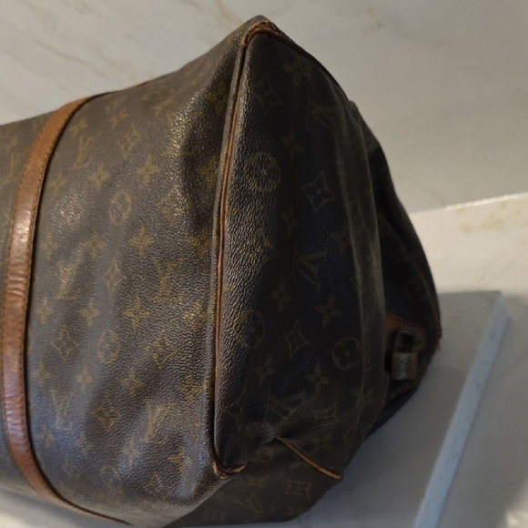Louis Vuitton Keepall 50 Monogram Travel Bag - Picture 2 of 11